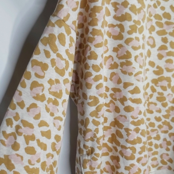 AERIE CHEETAH CREME TOPS:XL/ TG - Picture 3 of 8